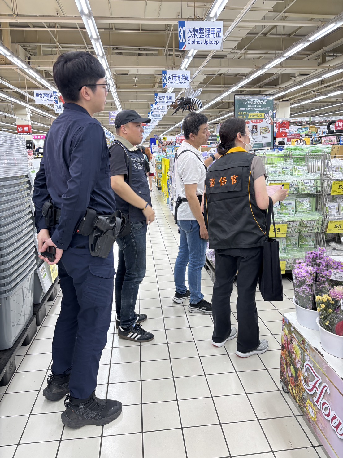 桃市府辦理塑膠袋聯合稽查 嚴防囤積與哄抬行為-2